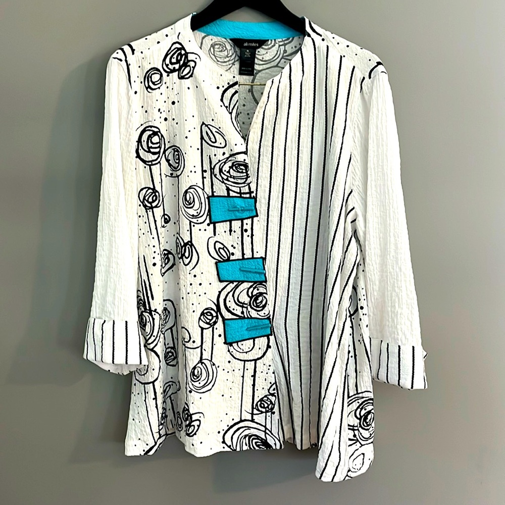 Ali Miles White Black Floral & Stripe Jacket with Turquoise Accents
